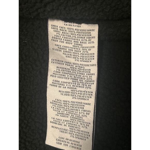 EUC Levi's Black Polyurethane Jacket Leather Look Pockets Sherpa Lining SIze XL - Picture 7 of 9